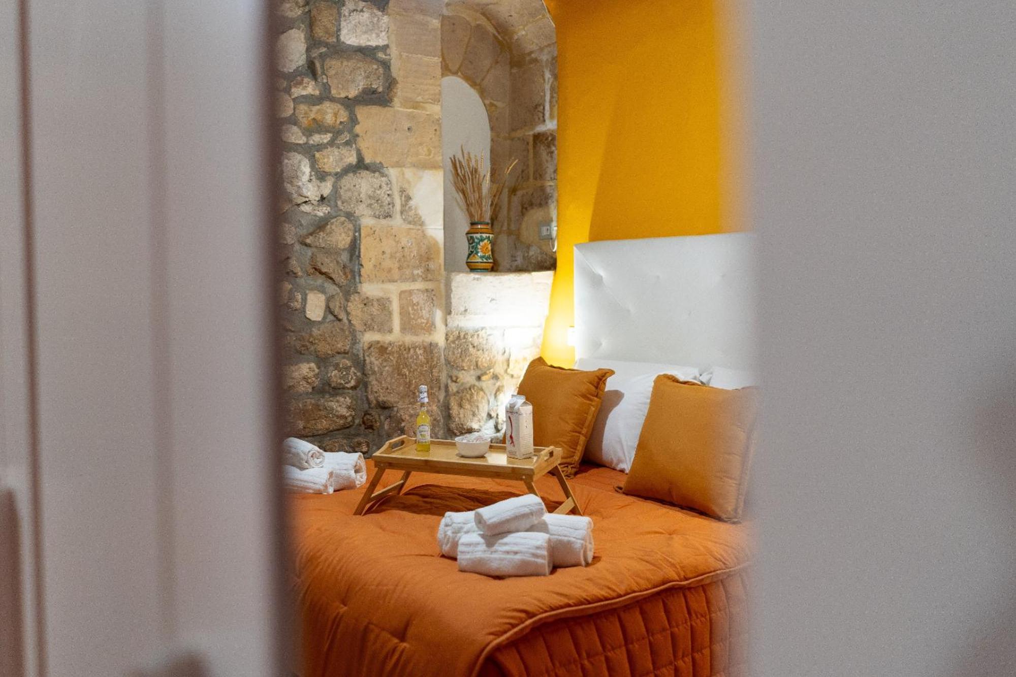 Hotel Elsa D'Ortigia - I Tre Archi Syrakuzy Zewnętrze zdjęcie