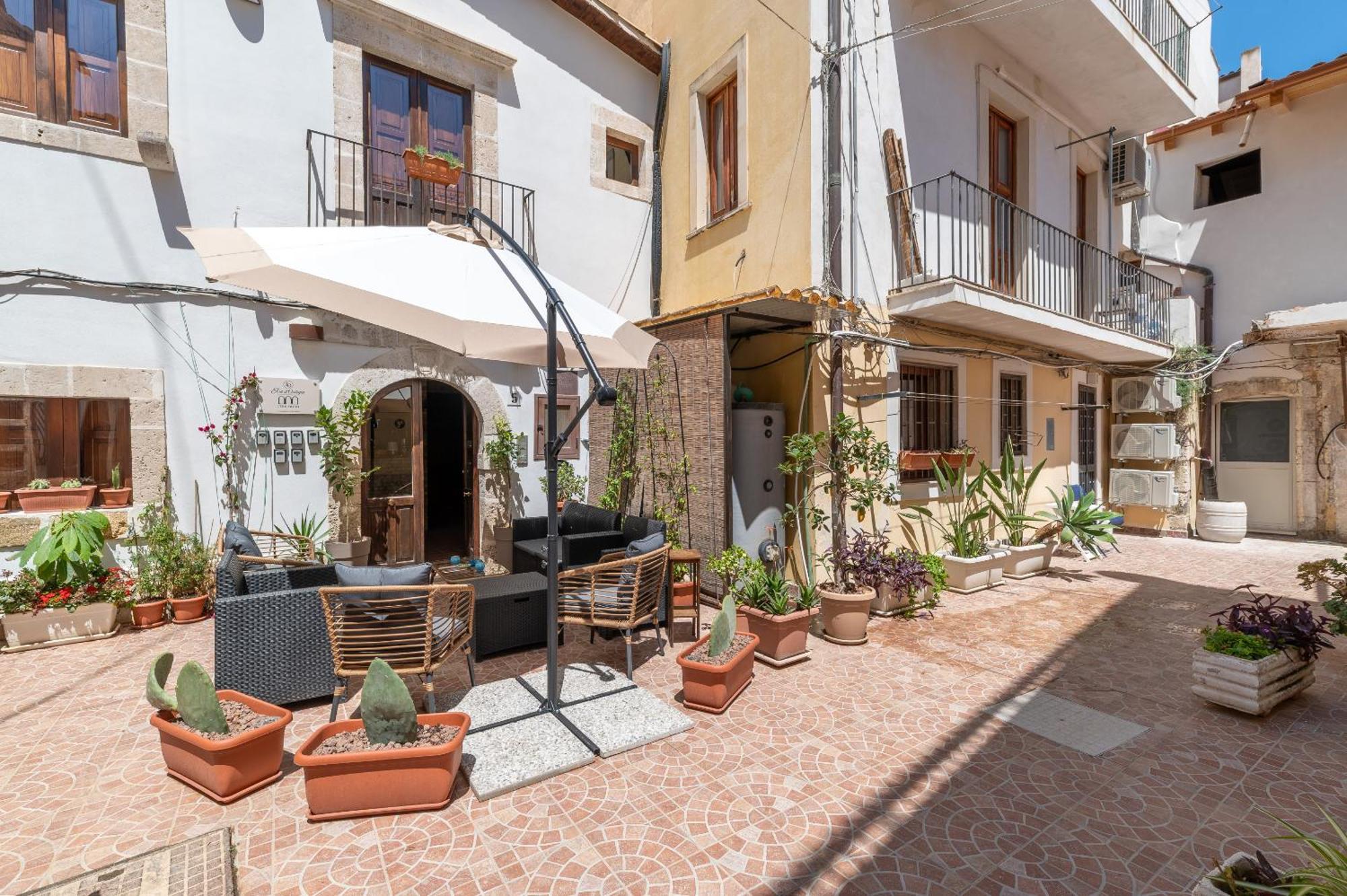 Hotel Elsa D'Ortigia - I Tre Archi Syrakuzy Zewnętrze zdjęcie